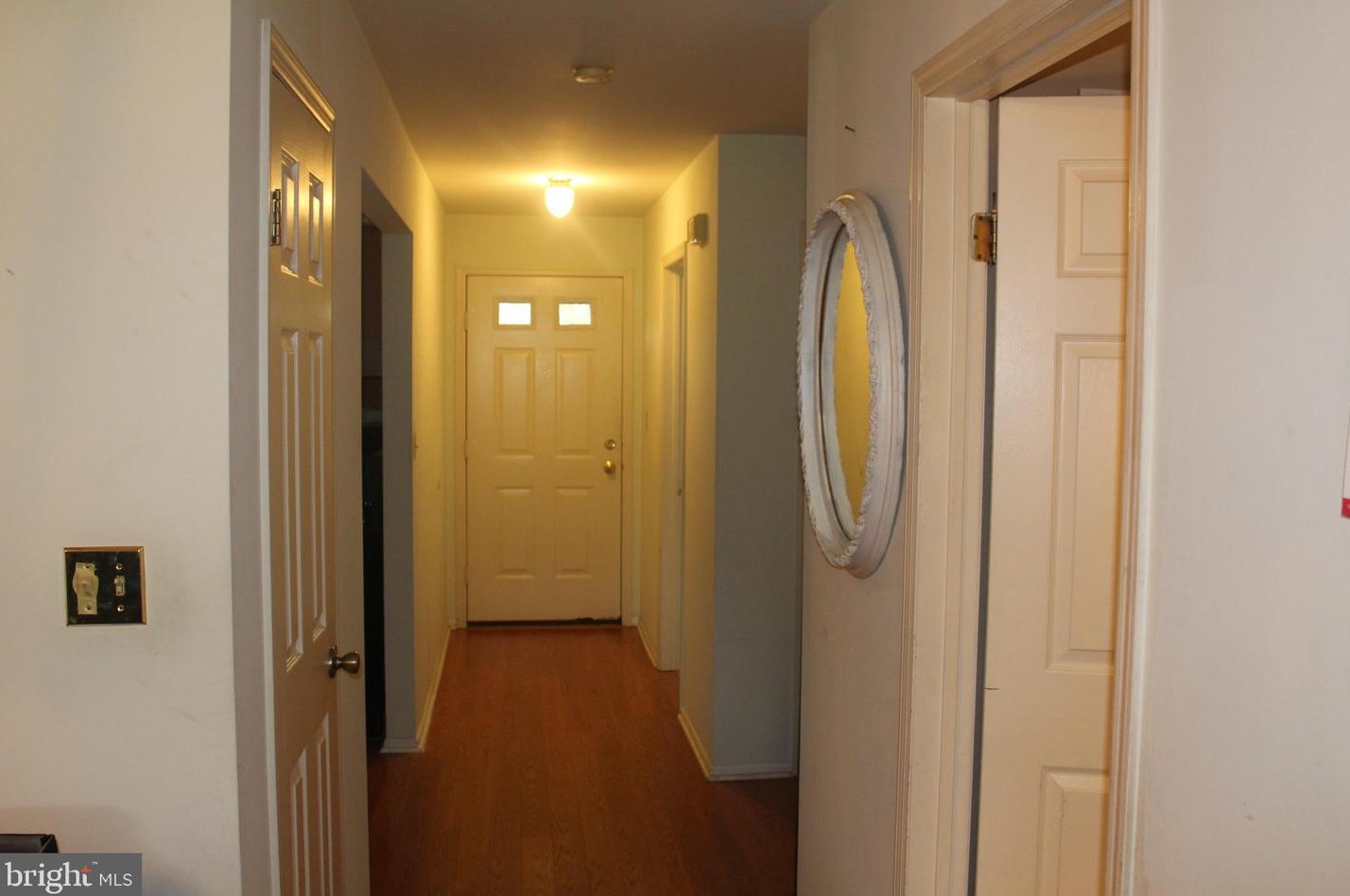 9 Fairway Ct, Lawrence Township, NJ 08648