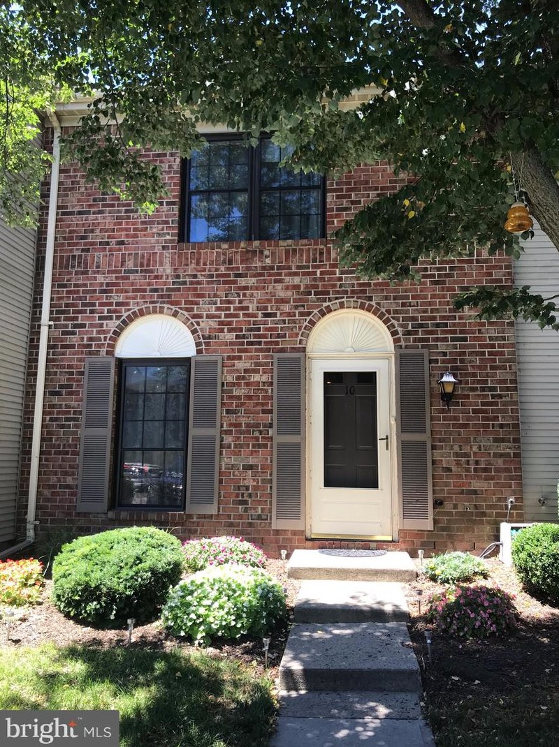10 Breckenridge Pl, Trenton, NJ 08648-4335