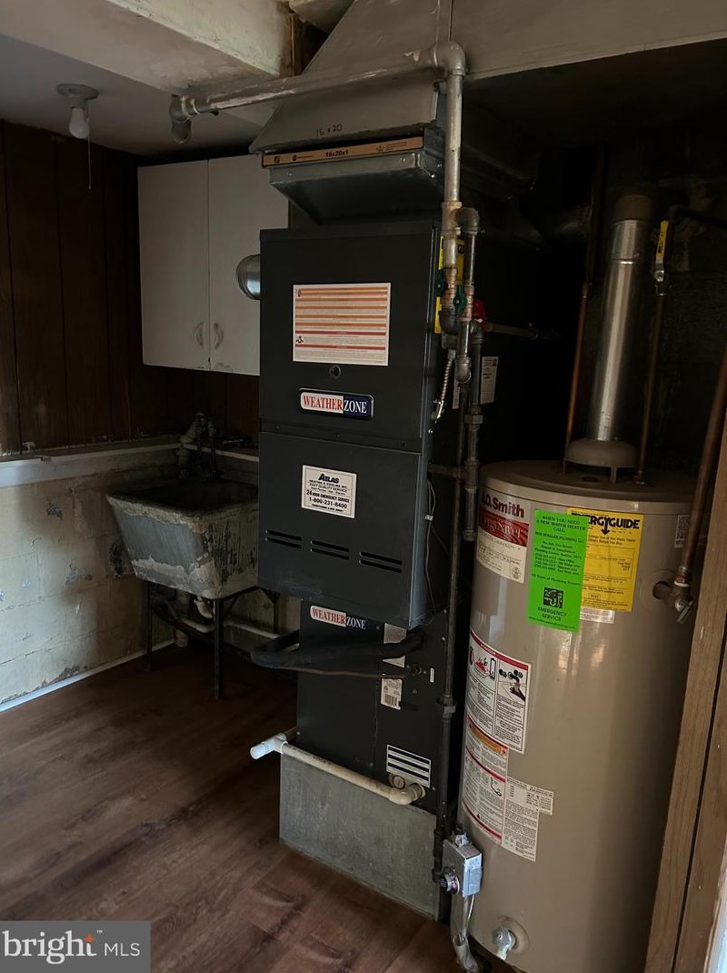 111 Winding Way, Trenton NJ 08620-2625 exterior