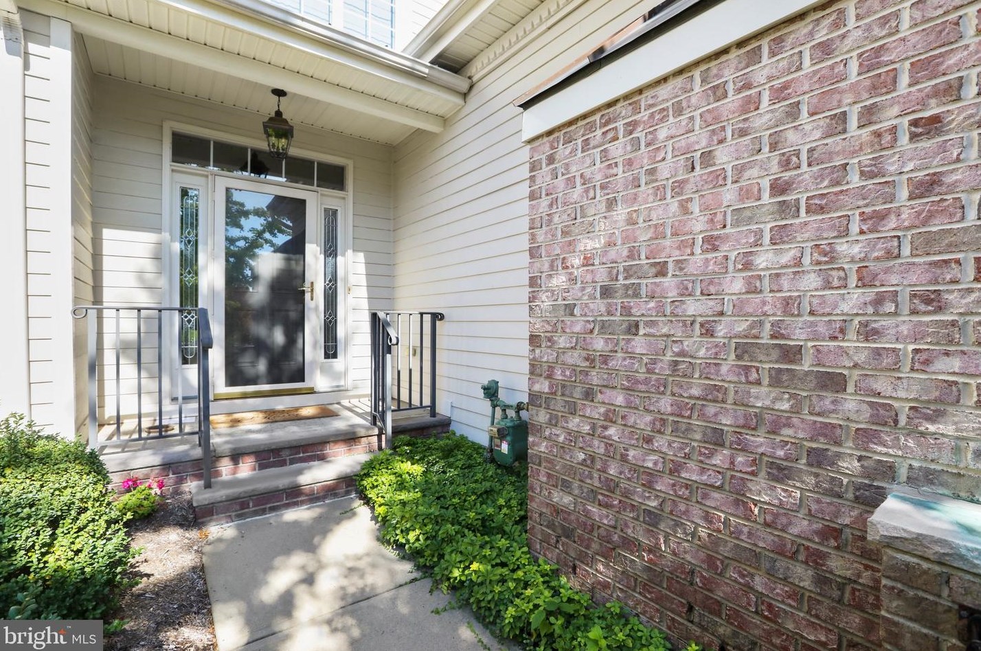 46 Schindler Ct, Lawrence Township NJ  08648-2579 exterior