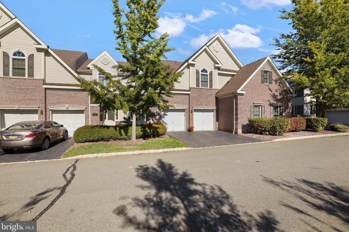 46 Schindler Ct, Lawrence Township NJ  08648-2579 exterior