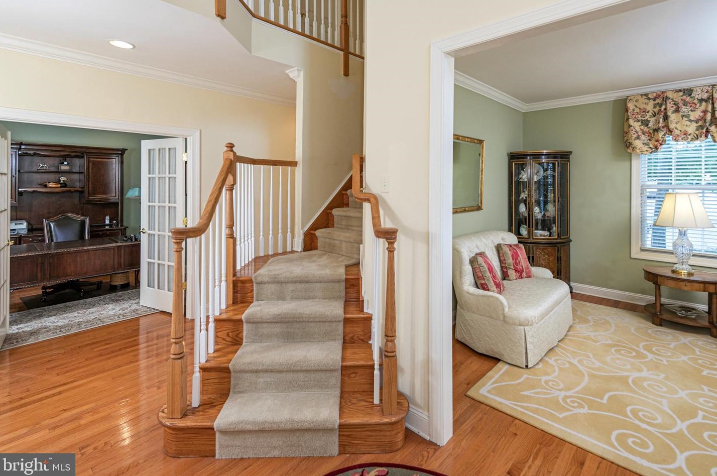 42 Schindler Ct, Lawrence Township NJ  08648-2578 exterior