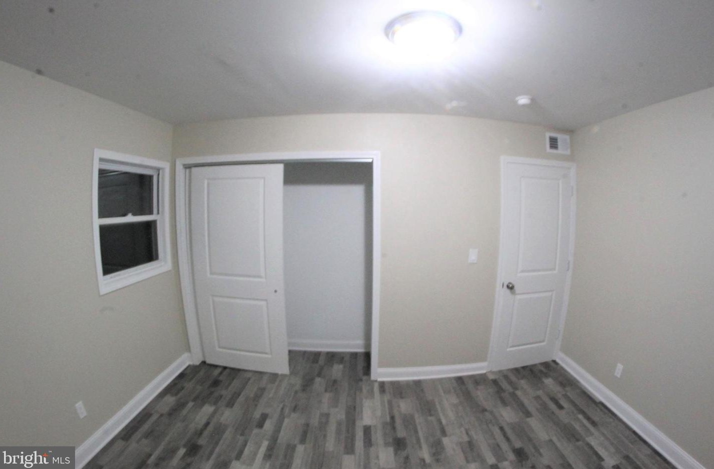 961 Ter Blvd, Trenton NJ  08618-1961 exterior