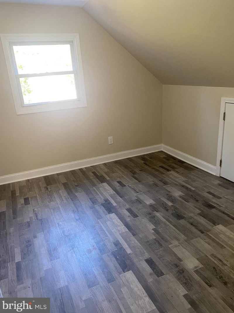 961 Ter Blvd, Trenton NJ  08618-1961 exterior