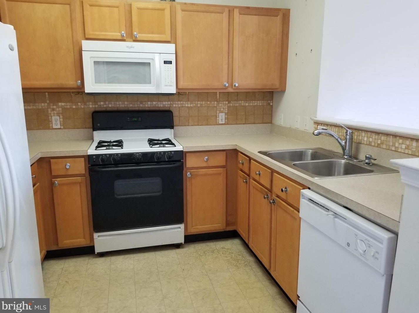 1421 Colts Cir, Lawrence Township, NJ 08648