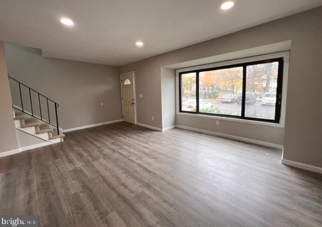 954 Jamestown Rd, East Windsor NJ 08520-5645 exterior