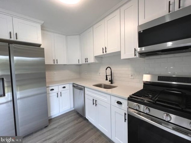 954 Jamestown Rd, East Windsor NJ 08520-5645 exterior