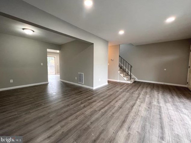 954 Jamestown Rd, East Windsor NJ 08520-5645 exterior