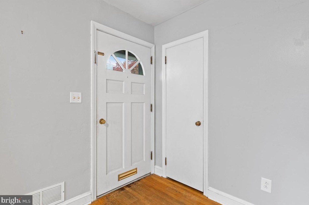 395 Franklin Ave, Princeton, NJ 08540