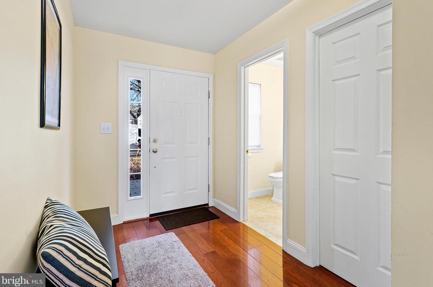 305 Pebble Creek Ct, Pennington, NJ 08534-1949