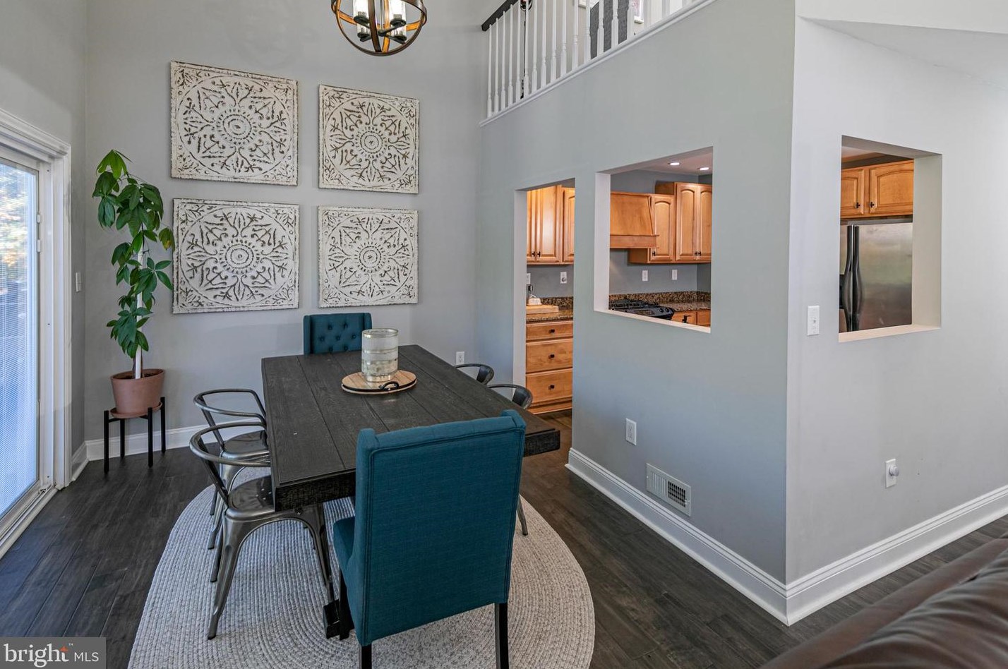 2 Heritage Ct, Trenton NJ 08628-3603 exterior