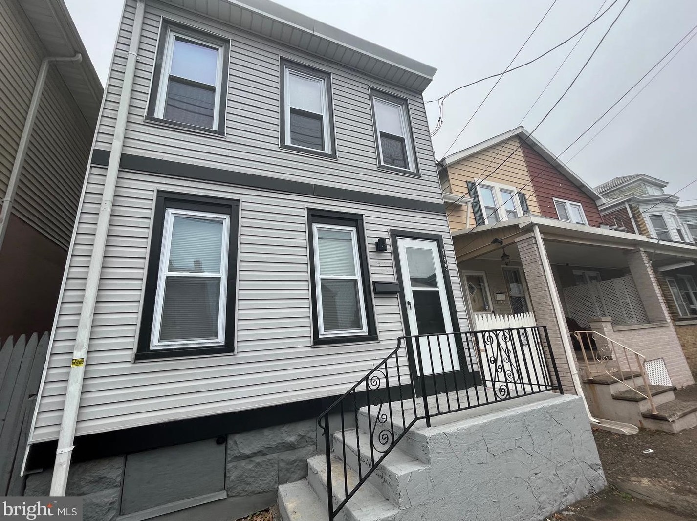 759 Chambers St, Trenton, NJ 08611