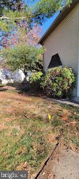 82 Chatham Ct, East Windsor, NJ 08520