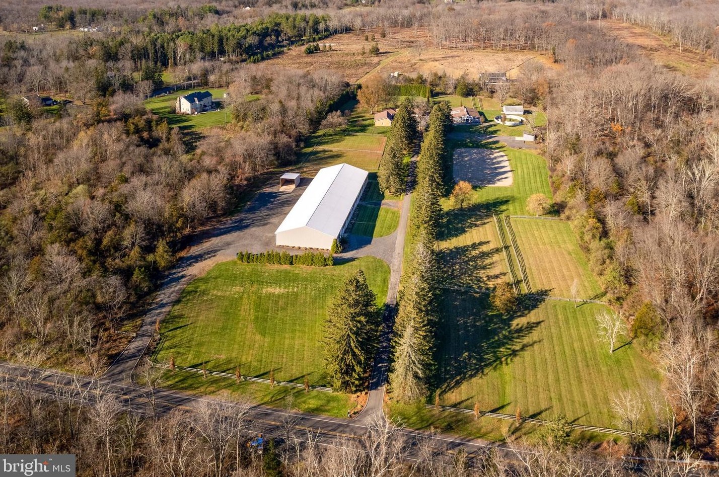 128 Lambertville Hopewell Rd, Hopewell Township, NJ 08525-2905