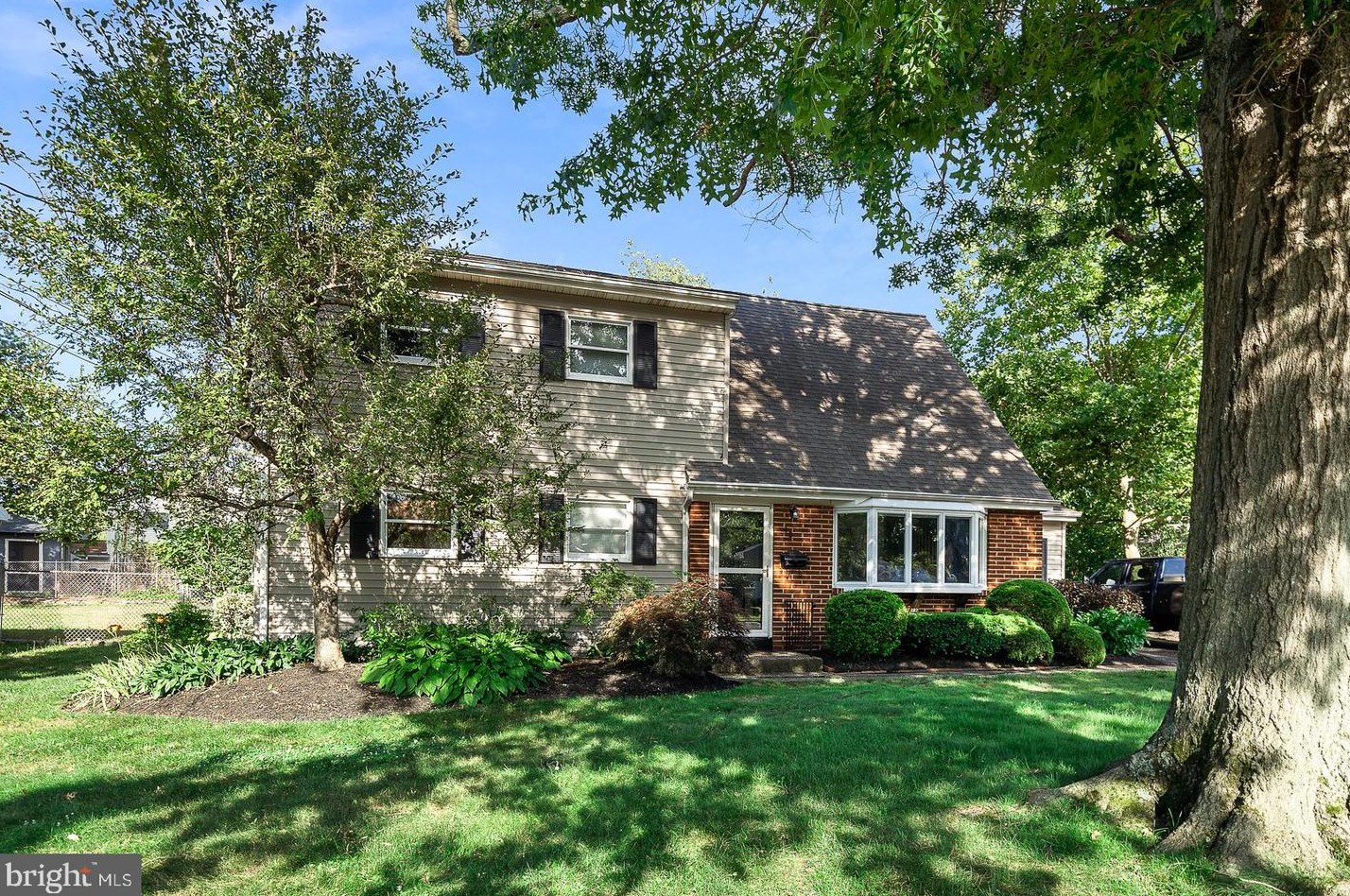 40 Matthew Dr, Trenton, NJ 08628