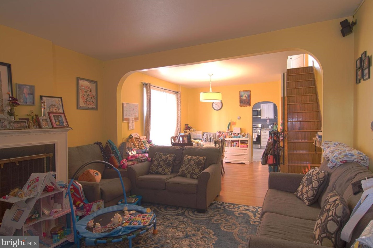 828 Indiana Ave, Lawrence Township, NJ 08638
