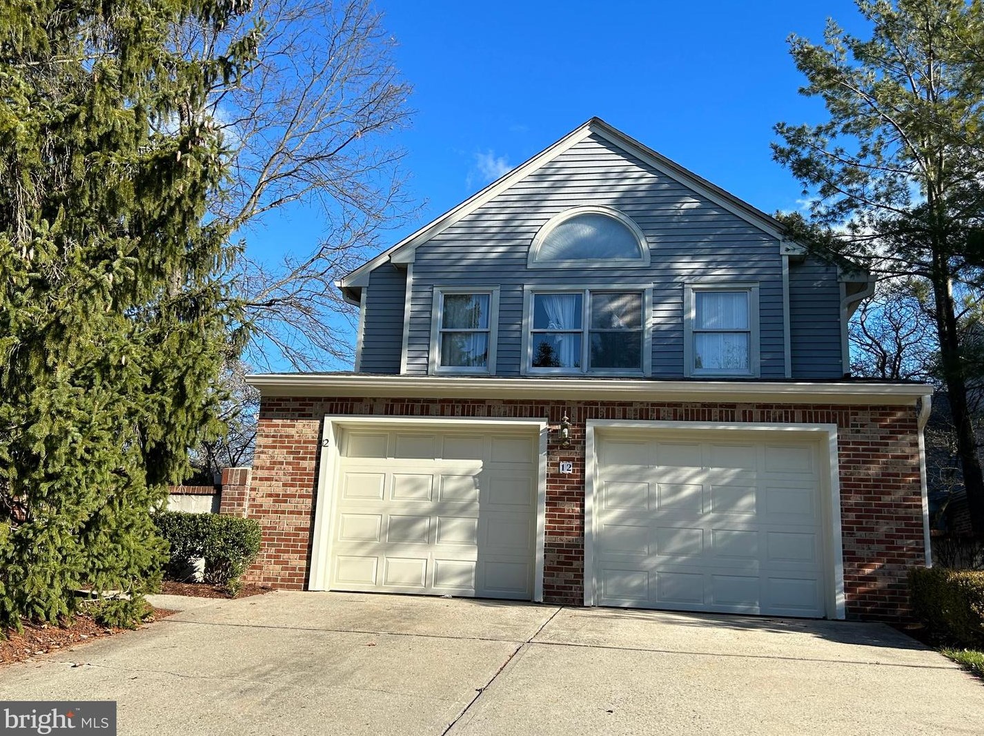 12 Thorngate Ct, Princeton, NJ 08540