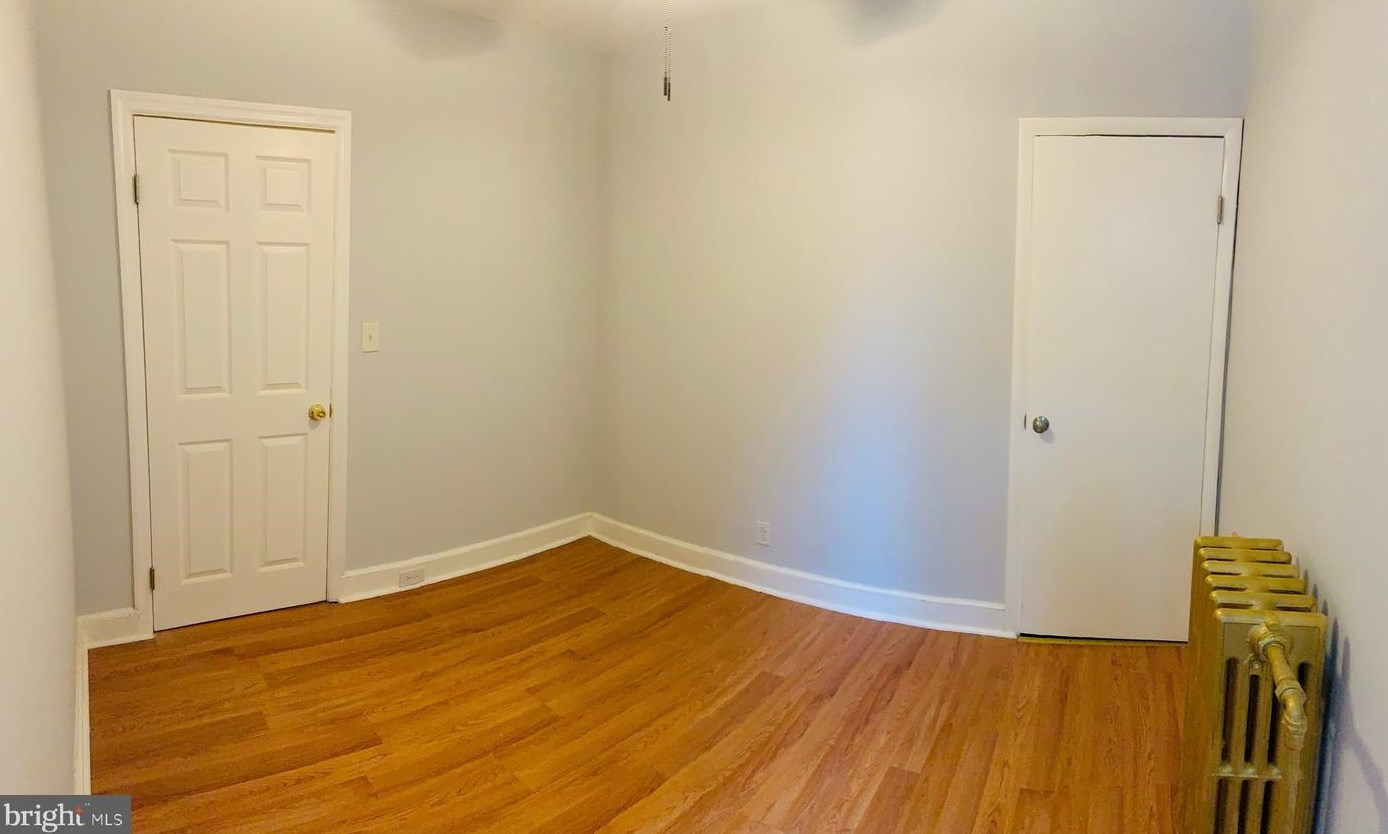 569 Brunswick Ave, Trenton NJ  08638-4237 exterior
