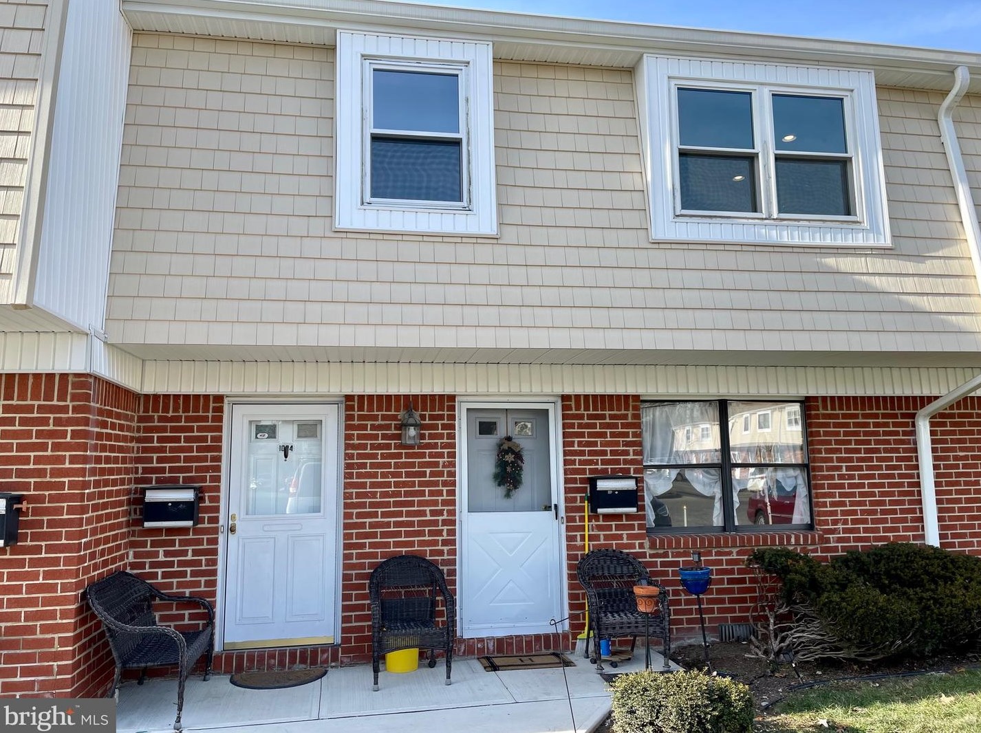 1004 Silver Ct, Trenton, NJ 08690
