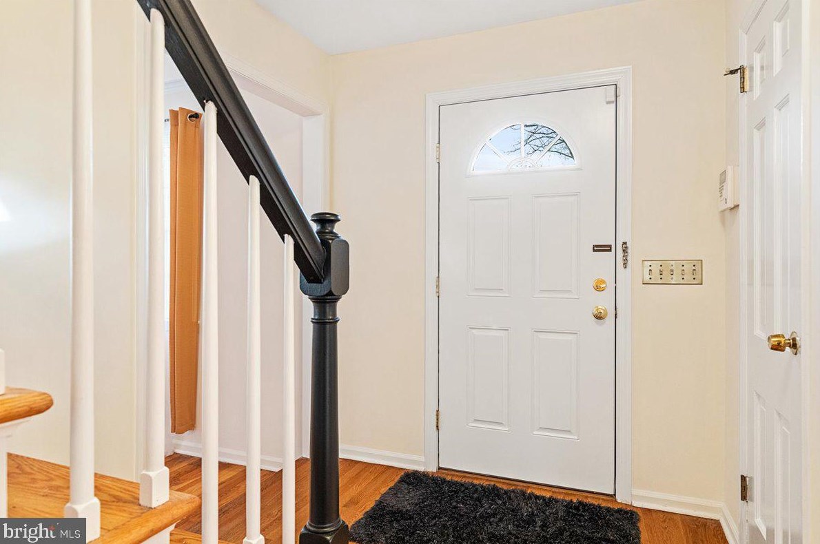 67 Leabrook Ln, Princeton, NJ 08540