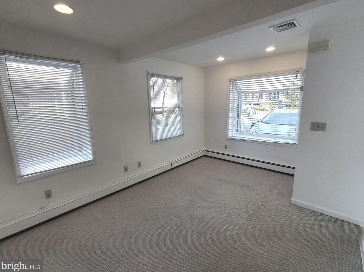 57 Princeton Ave #b, Hopewell Township, NJ 08525