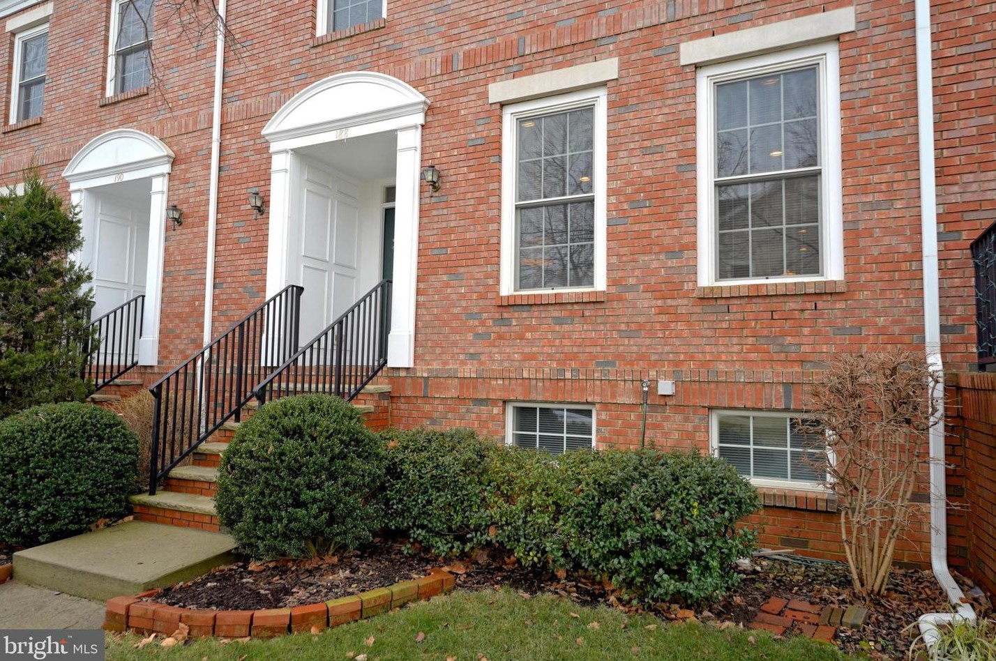 188 Union St, Trenton, NJ 08691-4224