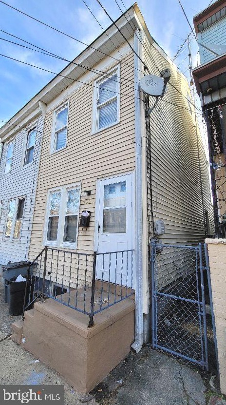 660 Second St, Trenton, NJ 08611