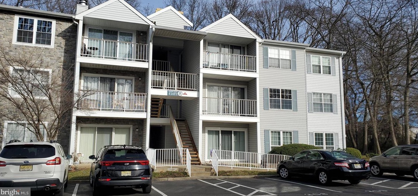 78 Willow Ct, Trenton, NJ 08619