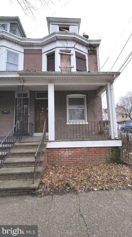 699 Southard St, Trenton, NJ 08638