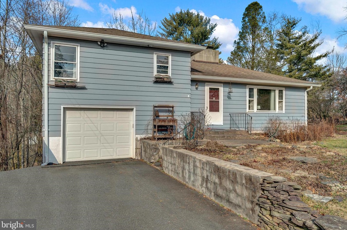 484 Federal City Rd, Pennington, NJ 08534