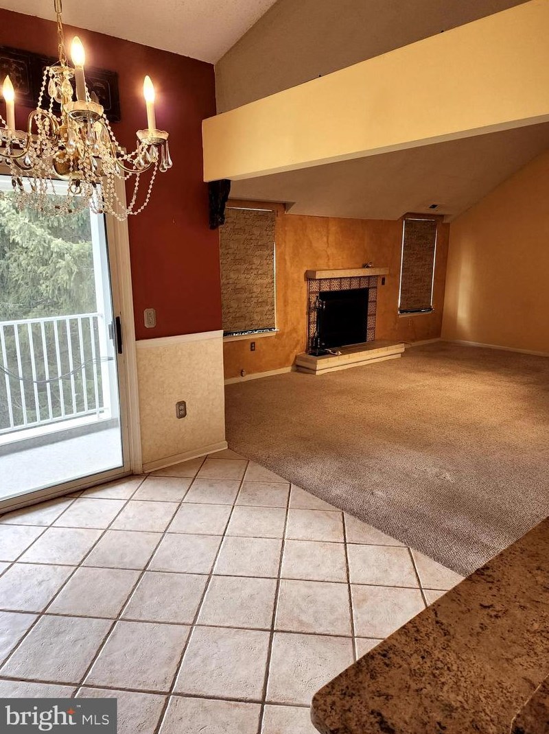1003 Eagles Chase Dr, Trenton, NJ 08648