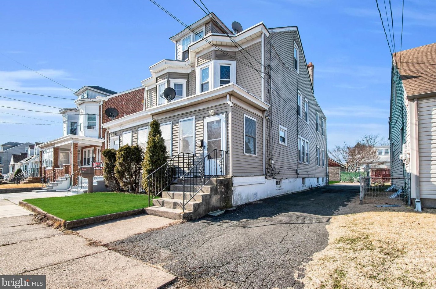 27 Marshall Ave, Hamilton Township, NJ 08610
