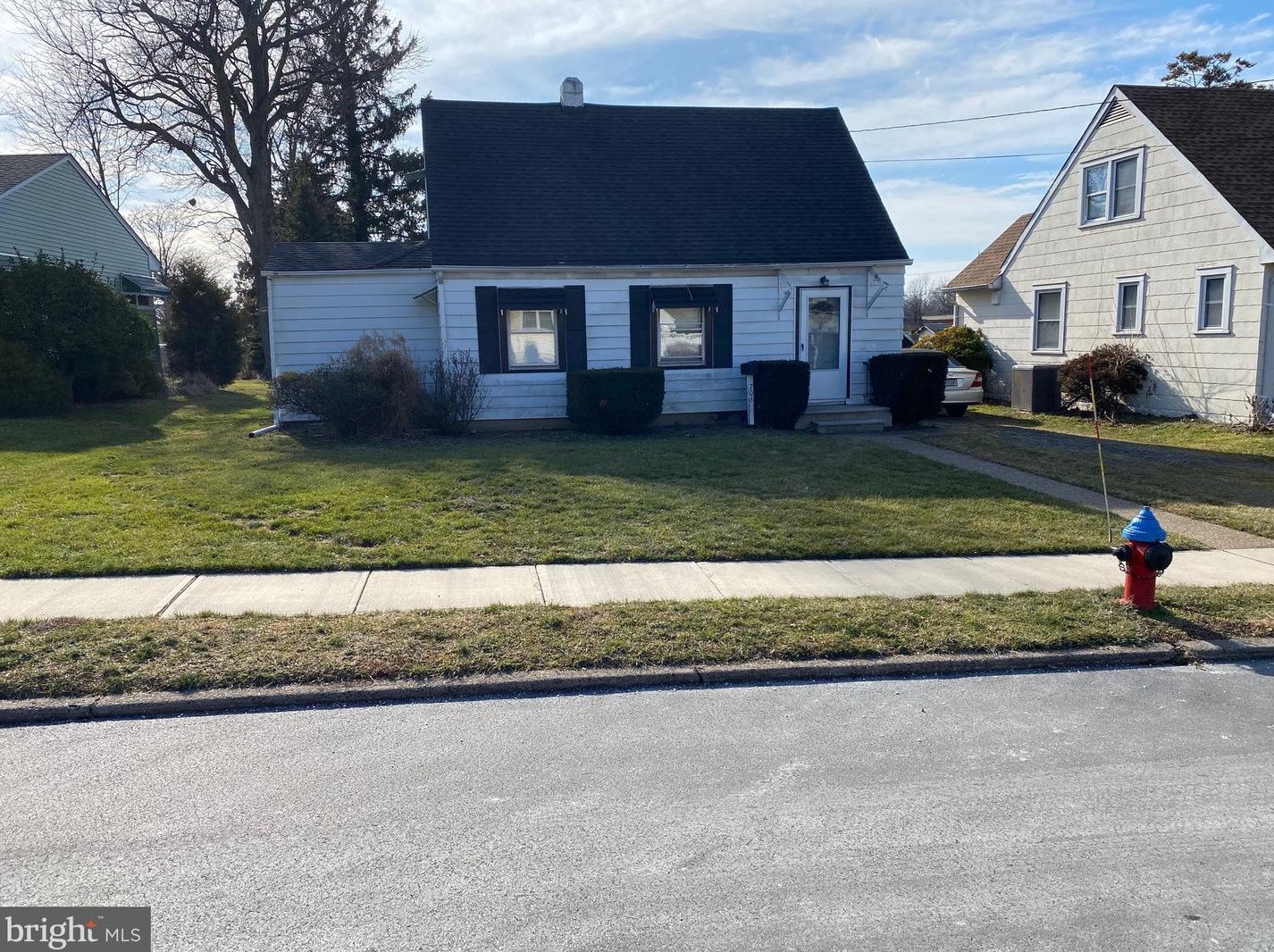 705 Mayflower Ave, Lawrence Township, NJ 08648