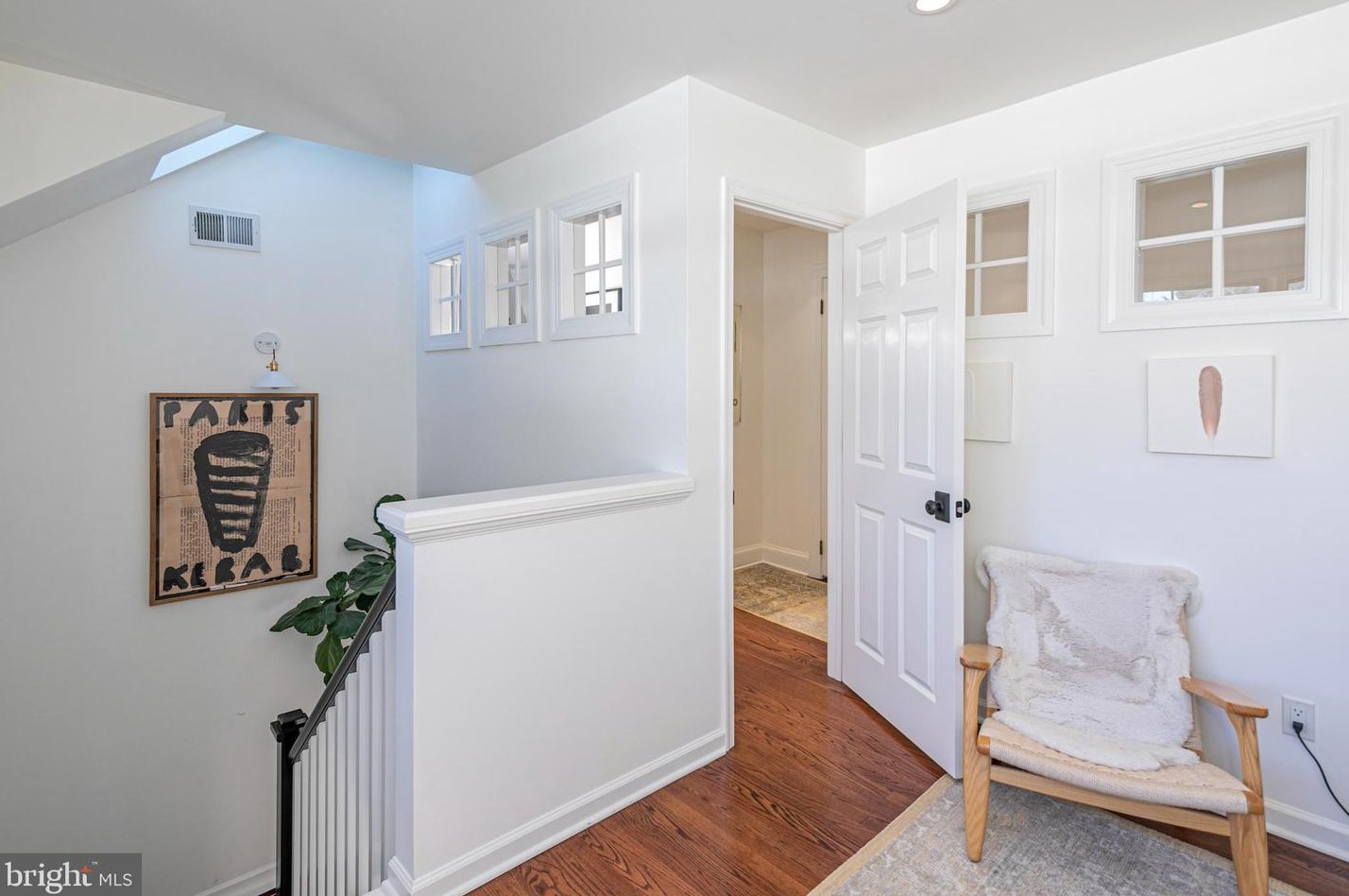 10 Arvida Dr, Pennington NJ  08534-2105 exterior