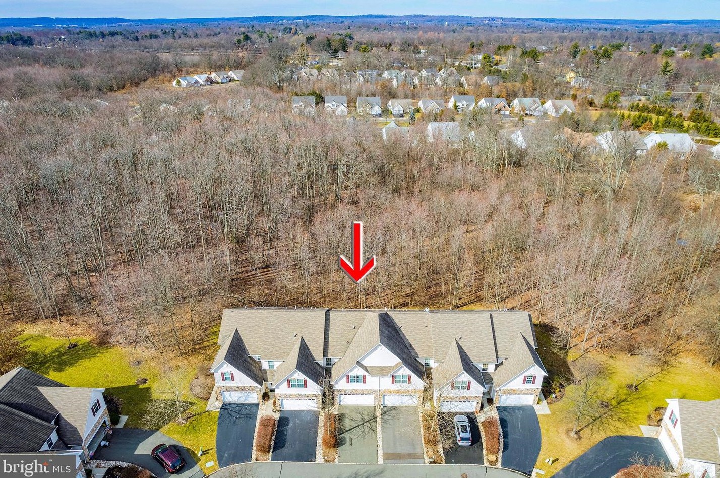 121 Newman Ct, Pennington, NJ 08534-5198