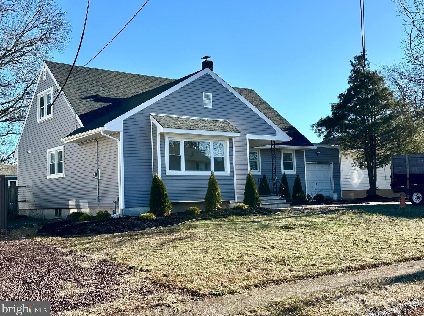 38 Tanglewood Dr, Trenton, NJ 08619-1449