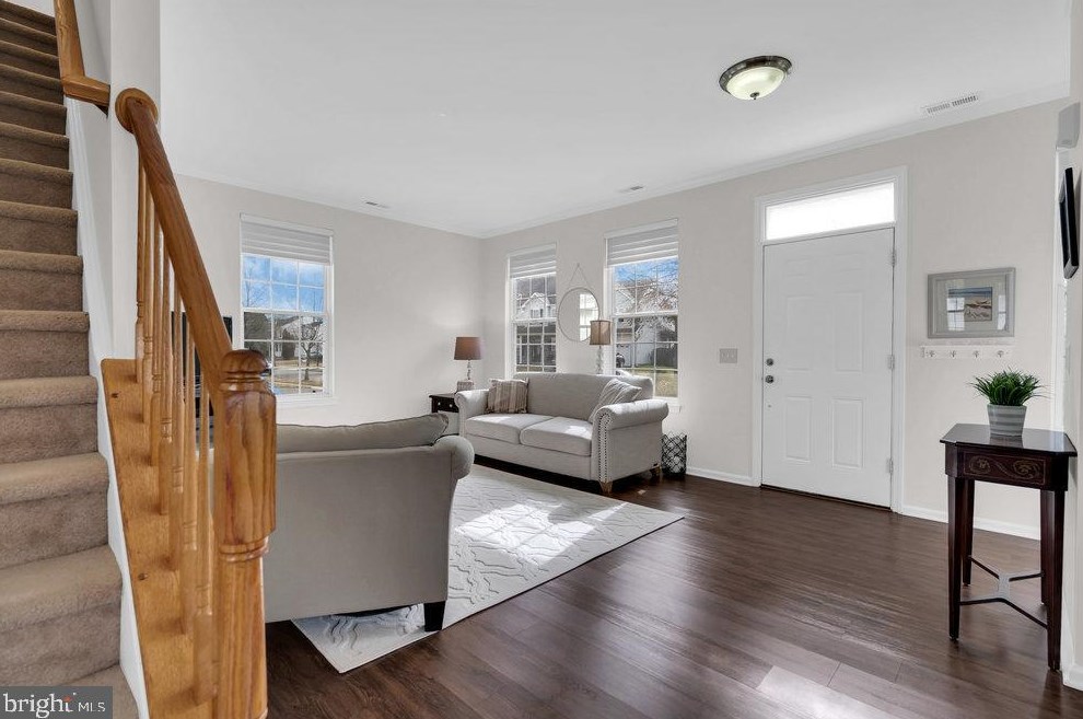 14 Bristol Way, East Windsor NJ  08520-2949 exterior