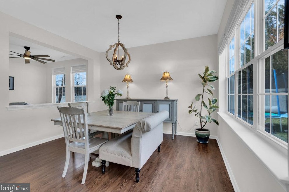14 Bristol Way, East Windsor NJ  08520-2949 exterior