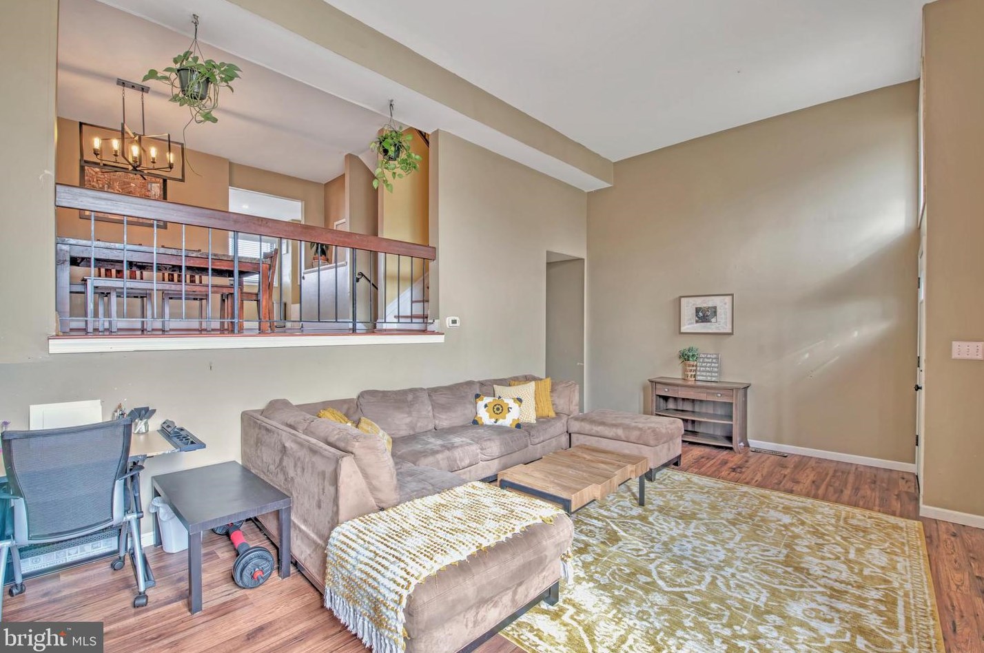 107 Hooverton Pl, East Windsor NJ  08520-5712 exterior