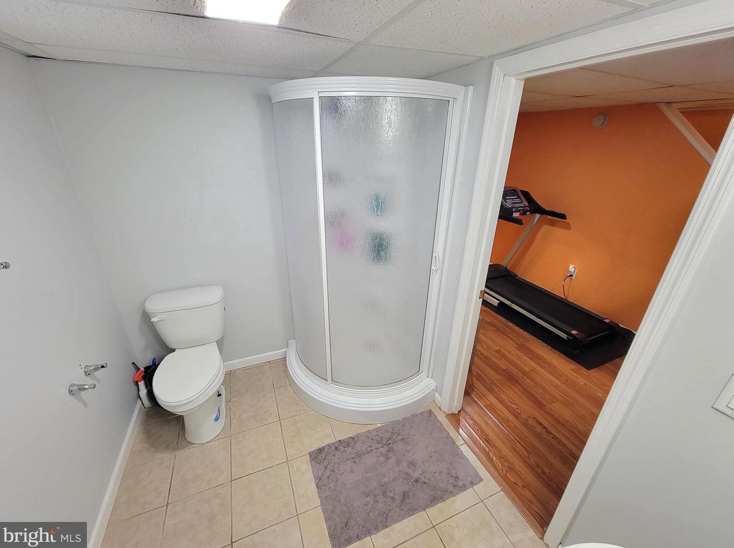 228 Bentley Ave, Trenton NJ  08619-3724 exterior