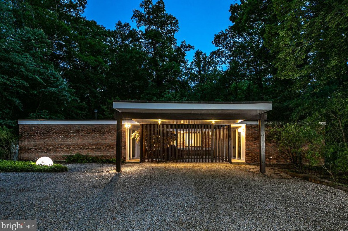 140 Heather Ln, Princeton, NJ 08540