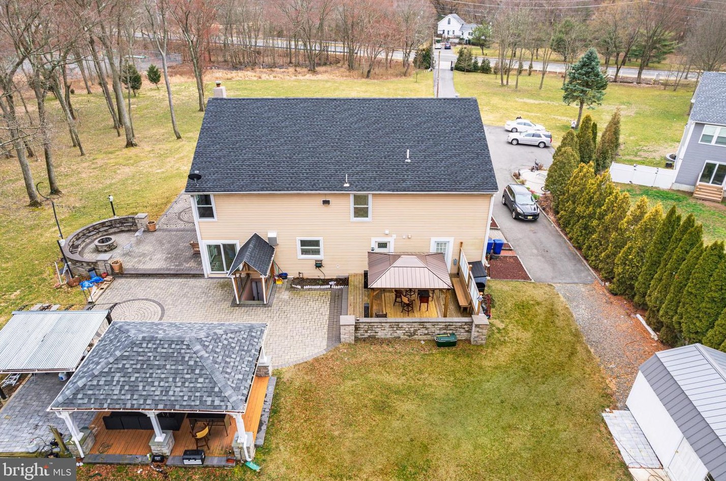 500 Cypress Ln, Trenton, NJ 08619-3714
