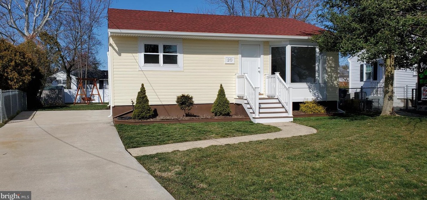 20 Renee Ct, Lawrence Township, NJ 08648