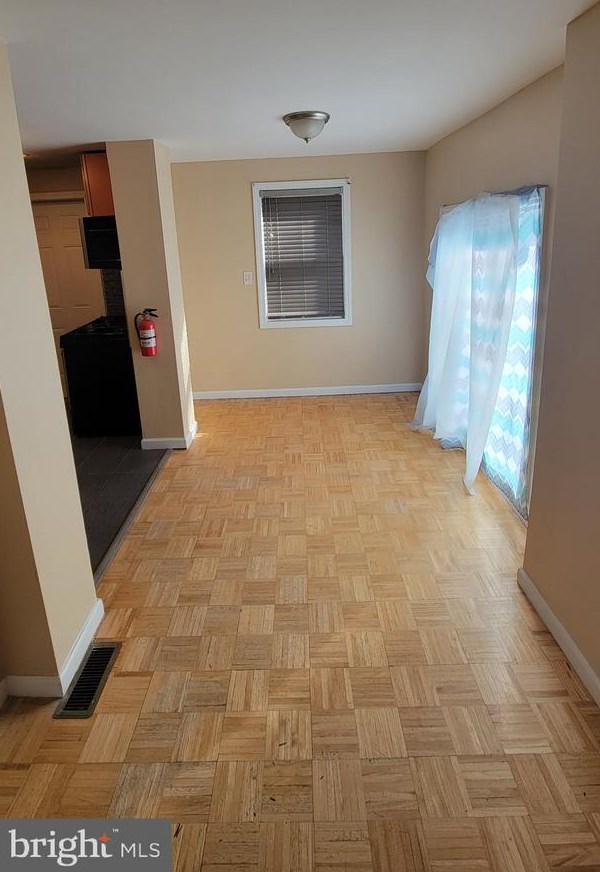 30 Nordacs Pl, Trenton, NJ 08618