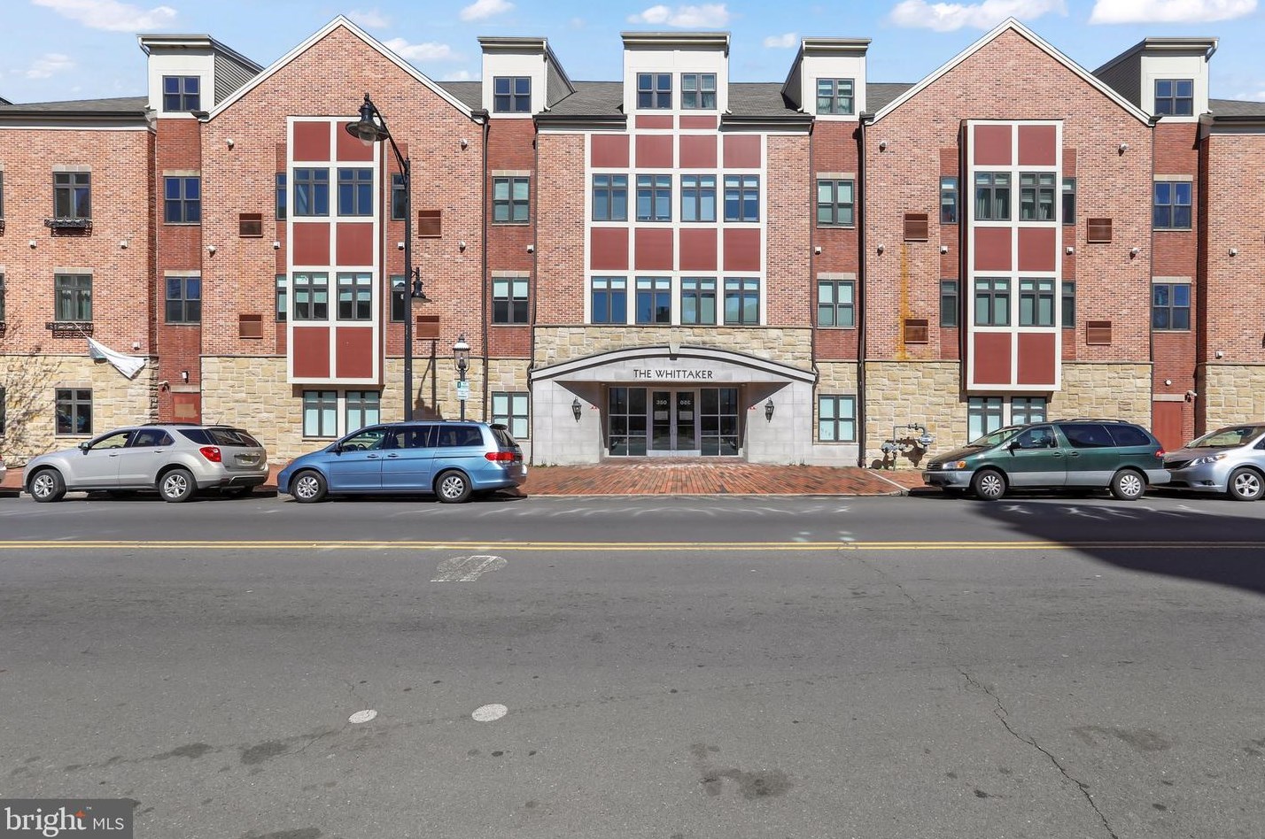 350 Broad St, Trenton NJ  08608-2501 exterior