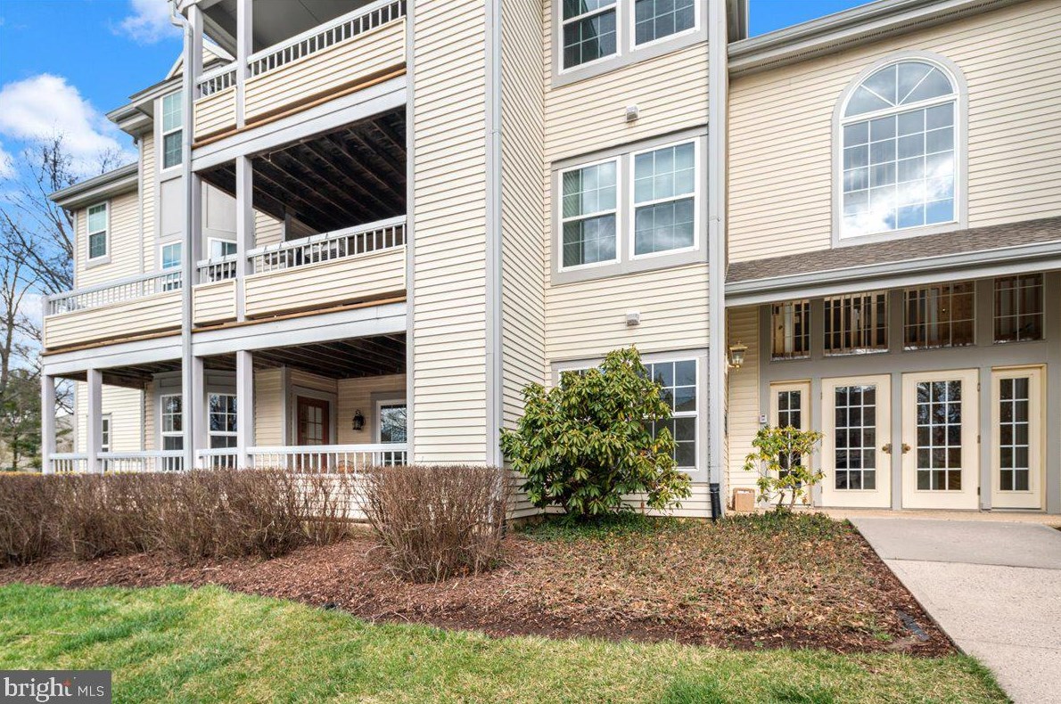 101 Claridge Ct ##1, Princeton, NJ 08540