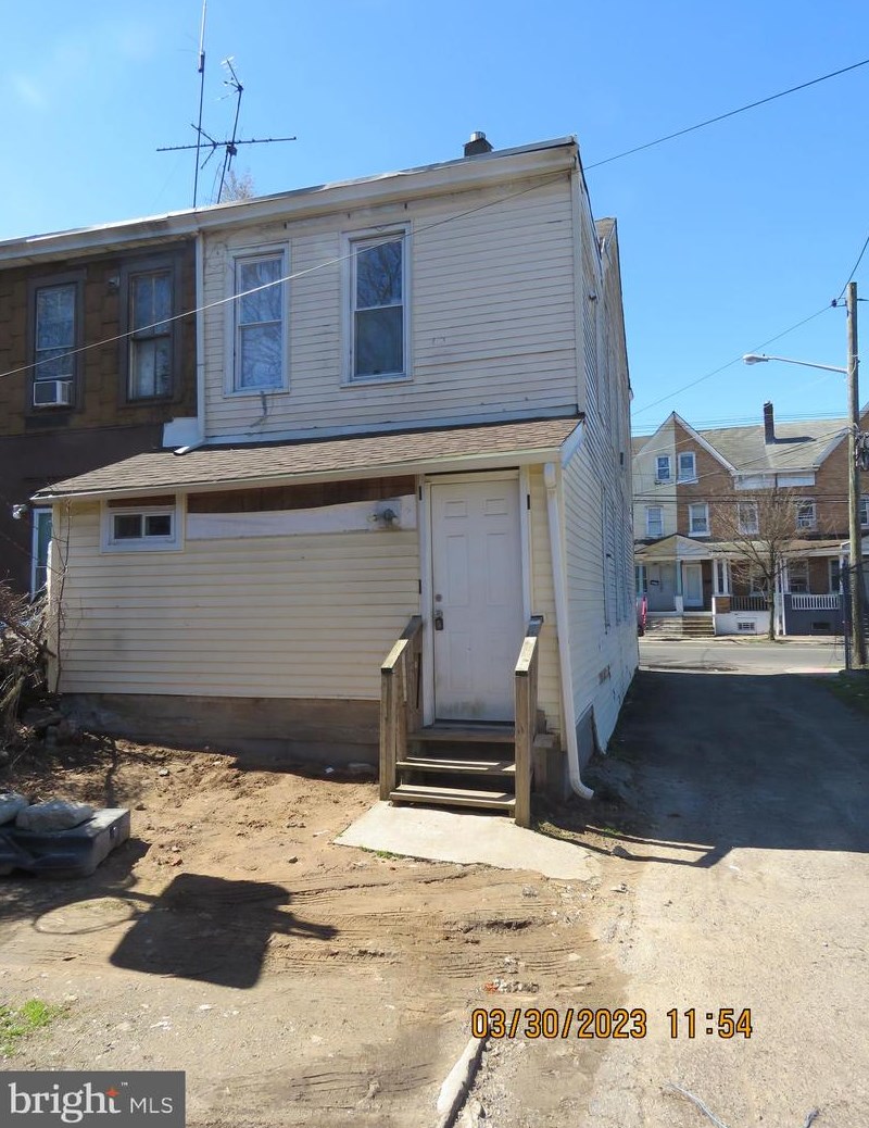 16 N Olden Ave #1, Trenton, NJ 08609