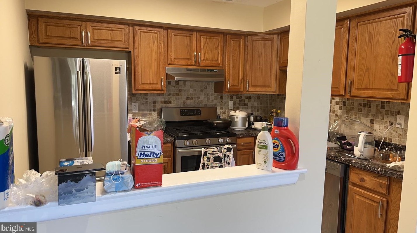202 Salem Ct #11, Princeton, NJ 08540