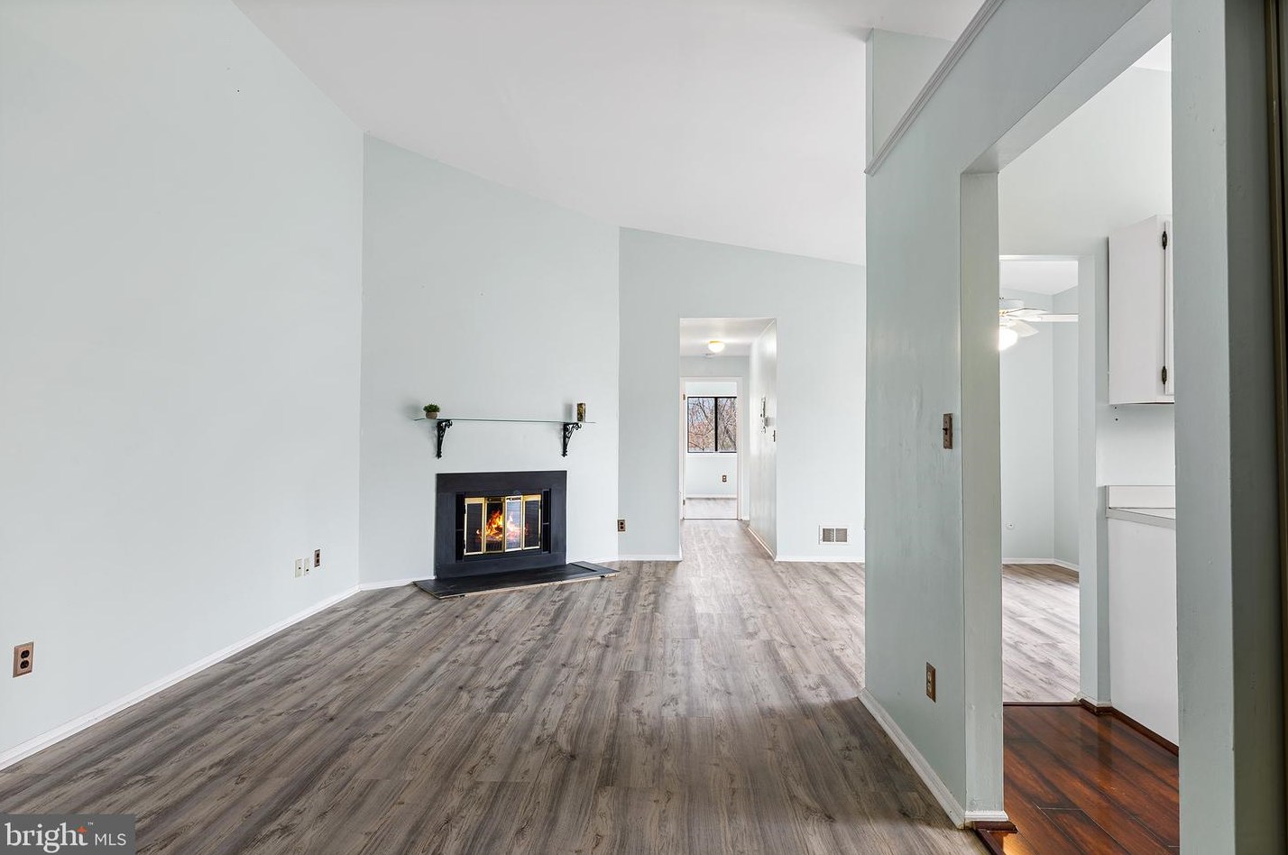 331 Wood Mill Dr, East Windsor, NJ 08512