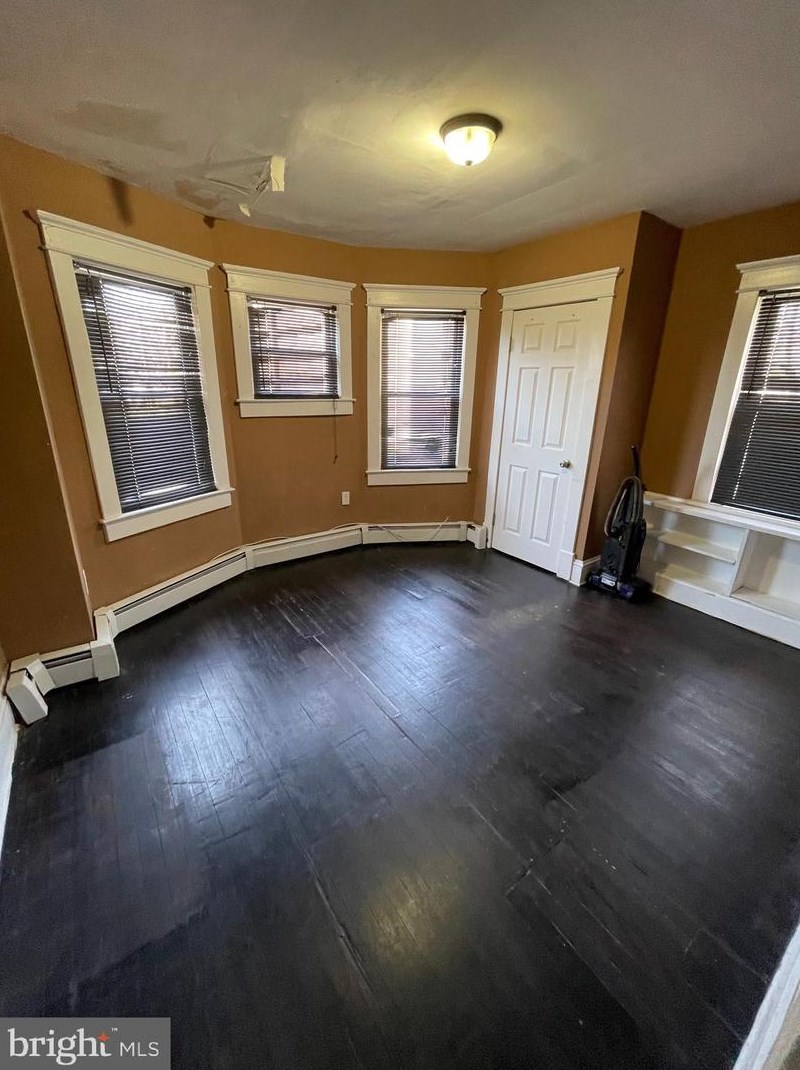 41 Hollywood Ave, Trenton NJ  08609-1312 exterior